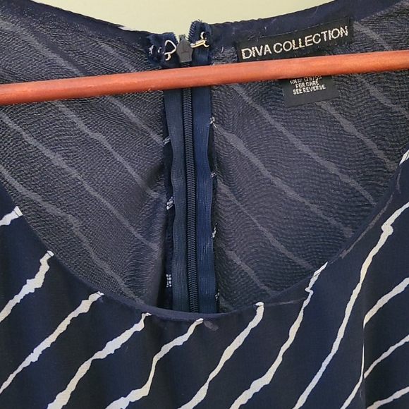 Diva Collection Maxi Dress - Picture 3 of 6